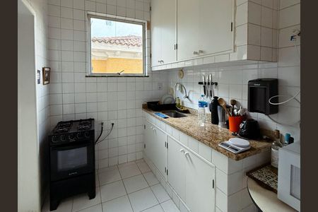 Apartamento à venda com 100m², 3 quartos e sem vaga Apartamento à venda com 100m², 3 quartos e sem vagaCozinha