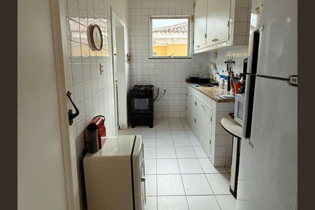 Apartamento à venda com 100m², 3 quartos e sem vaga Apartamento à venda com 100m², 3 quartos e sem vagaCozinha