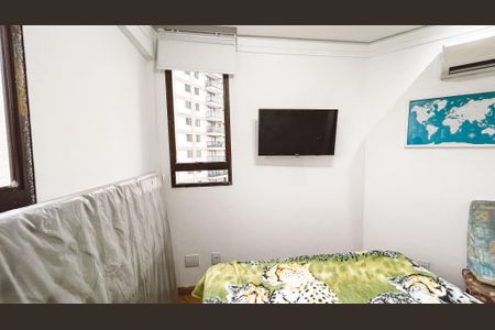 Apartamento à venda com 148m², 3 quartos e 3 vagas Apartamento à venda com 148m², 3 quartos e 3 vagasSuíte