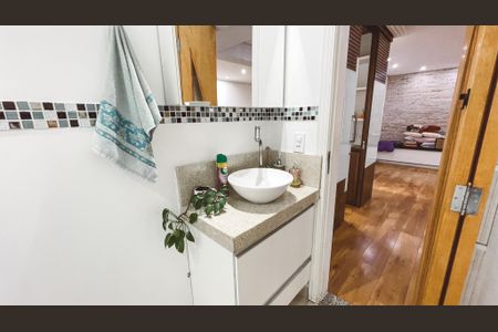 Apartamento à venda com 148m², 3 quartos e 3 vagas Apartamento à venda com 148m², 3 quartos e 3 vagasLavabo