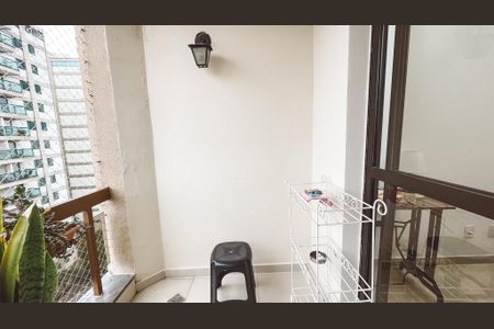 Apartamento à venda com 148m², 3 quartos e 3 vagas Apartamento à venda com 148m², 3 quartos e 3 vagasVaranda da Sala