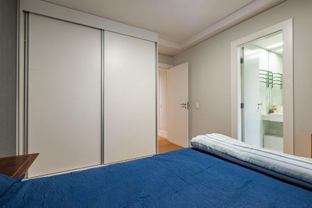 Apartamento à venda com 223m², 3 quartos e 4 vagasSuíte 3