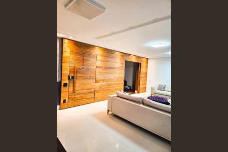 Apartamento à venda com 242m², 3 quartos e 4 vagas