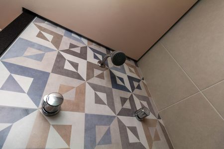 Apartamento à venda com 50m², 2 quartos e 2 vagas Apartamento à venda com 50m², 2 quartos e 2 vagasBanheiro 2