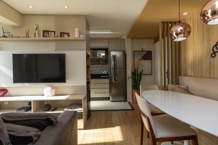 Apartamento à venda com 50m², 2 quartos e 2 vagas Apartamento à venda com 50m², 2 quartos e 2 vagasSala