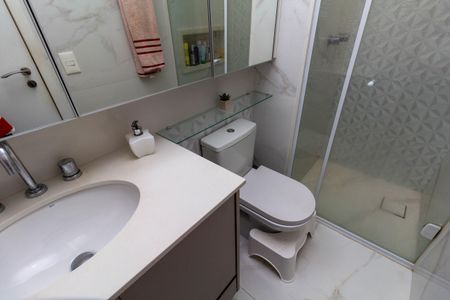 Apartamento à venda com 50m², 2 quartos e 2 vagas Apartamento à venda com 50m², 2 quartos e 2 vagasBanheiro 1
