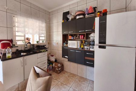 Casa à venda com 120m², 4 quartos e 3 vagas Casa à venda com 120m², 4 quartos e 3 vagasCasa 2 - Cozinha