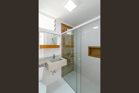 Apartamento à venda com 80m², 3 quartos e 1 vaga Apartamento à venda com 80m², 3 quartos e 1 vagaBanheiro Social