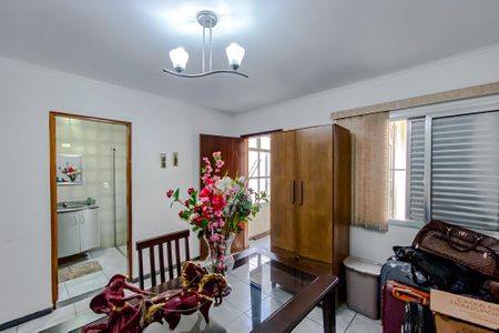 Casa à venda com 95m², 2 quartos e 2 vagasSuíte 2
