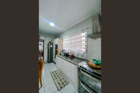 Casa à venda com 95m², 2 quartos e 2 vagasCozinha