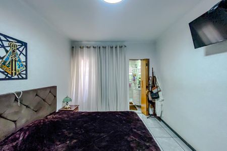 Casa à venda com 95m², 2 quartos e 2 vagasSuíte 1