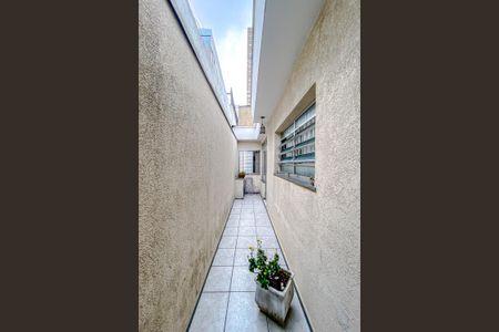 Casa à venda com 95m², 2 quartos e 2 vagasÁrea externa