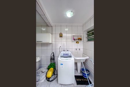 Casa à venda com 95m², 2 quartos e 2 vagasÁrea de Serviço