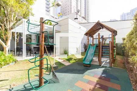 Apartamento à venda com 162m², 3 quartos e 3 vagas Apartamento à venda com 162m², 3 quartos e 3 vagasPlayground