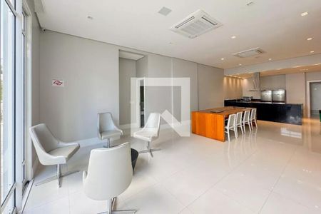 Apartamento à venda com 162m², 3 quartos e 3 vagas Apartamento à venda com 162m², 3 quartos e 3 vagasÁrea comum