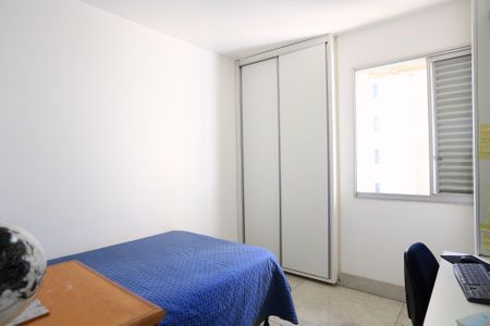 Apartamento à venda com 260m², 4 quartos e 3 vagasQuarto 3