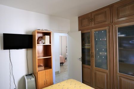 Apartamento à venda com 260m², 4 quartos e 3 vagasQuarto 2