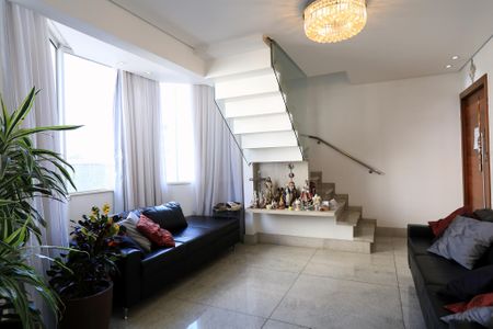 Apartamento à venda com 260m², 4 quartos e 3 vagasSala