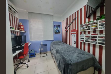 Casa à venda com 133m², 3 quartos e 2 vagas