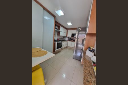 Casa à venda com 133m², 3 quartos e 2 vagas