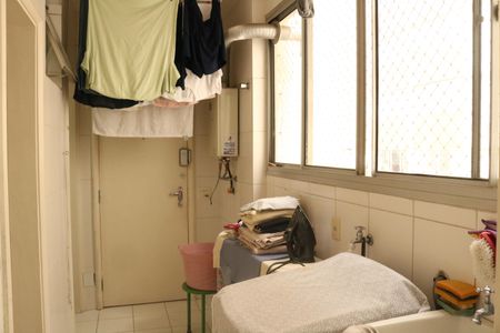 Apartamento à venda com 213m², 3 quartos e 3 vagasÁrea de Serviço