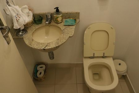 Apartamento à venda com 213m², 3 quartos e 3 vagasLavabo da Sala