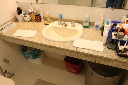 Apartamento à venda com 213m², 3 quartos e 3 vagasBanheiro