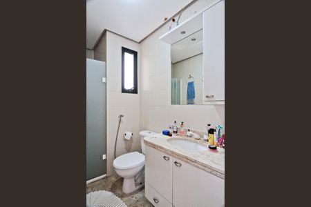 Apartamento à venda com 86m², 3 quartos e 2 vagas Apartamento à venda com 86m², 3 quartos e 2 vagasBanheiro da Suíte