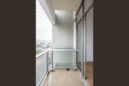 Apartamento à venda com 55m², 2 quartos e 1 vagaVaranda