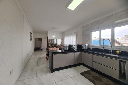 Casa à venda com 190m², 3 quartos e 3 vagas Casa à venda com 190m², 3 quartos e 3 vagasCozinha