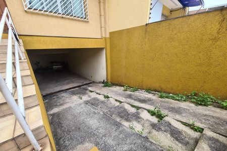 Casa à venda com 190m², 3 quartos e 3 vagas Casa à venda com 190m², 3 quartos e 3 vagasGaragem