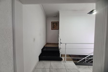 Casa à venda com 190m², 3 quartos e 3 vagas Casa à venda com 190m², 3 quartos e 3 vagascorredor quartos