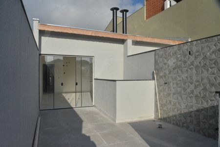 Casa à venda com 160m², 3 quartos e 2 vagasCobertura