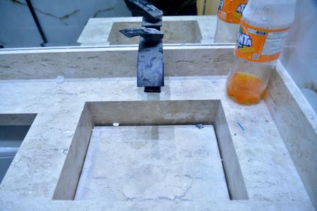 Casa à venda com 160m², 3 quartos e 2 vagasBanheiro da Suíte 1