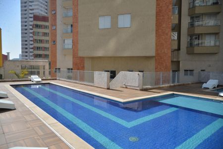 Apartamento à venda com 60m², 2 quartos e 1 vagaÁrea comum - Piscina