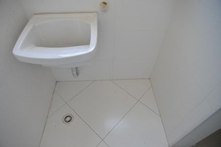 Apartamento à venda com 60m², 2 quartos e 1 vagaÁrea de Serviço