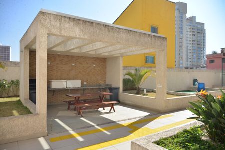 Apartamento à venda com 60m², 2 quartos e 1 vagaChurrasquiera