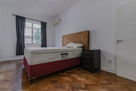 Apartamento à venda com 215m², 4 quartos e 1 vaga Apartamento à venda com 215m², 4 quartos e 1 vagaQuarto 1