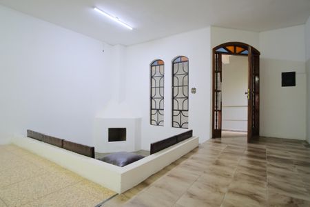 Casa à venda com 250m², 3 quartos e 4 vagasSala