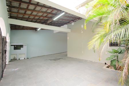 Casa à venda com 250m², 3 quartos e 4 vagasGaragem