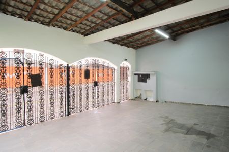 Casa à venda com 250m², 3 quartos e 4 vagasGaragem