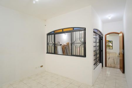 Casa à venda com 250m², 3 quartos e 4 vagasHall dos Quartos