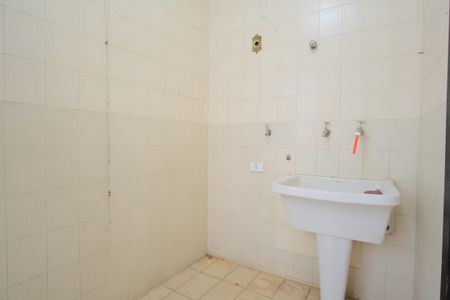 Casa à venda com 250m², 3 quartos e 4 vagasÁrea de Serviço