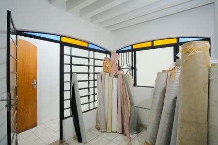 Casa à venda com 250m², 3 quartos e 4 vagasSala