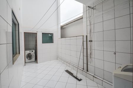 Casa à venda com 297m², 3 quartos e 5 vagasÁrea de Serviço