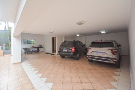 Casa à venda com 297m², 3 quartos e 5 vagasGaragem