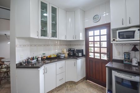 Casa à venda com 297m², 3 quartos e 5 vagasCozinha