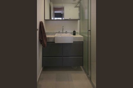 Apartamento à venda com 87m², 3 quartos e 2 vagasBanheiro Social