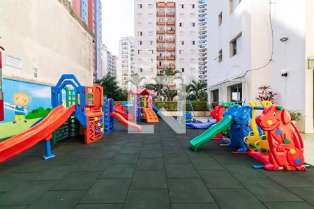 Apartamento à venda com 60m², 2 quartos e 1 vaga Apartamento à venda com 60m², 2 quartos e 1 vagaÁrea comum - Playground