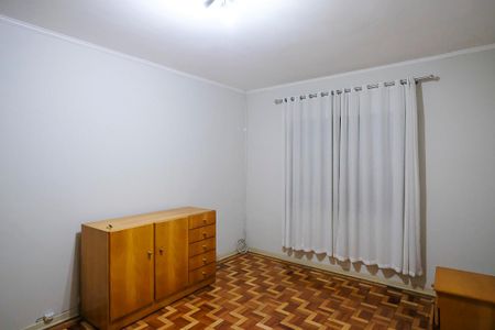 Casa à venda com 222m², 3 quartos e 4 vagasQuarto 2